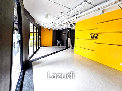 เช่าสำนักงาน MRT สามย่าน : Office Space for rent at Silom Connect