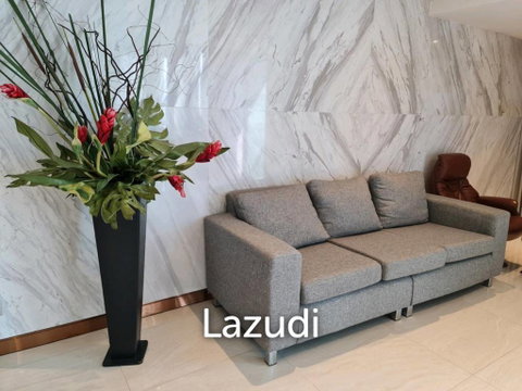 238 sqm duplex condo high floor in Khlong Tan Nuea Bangkok