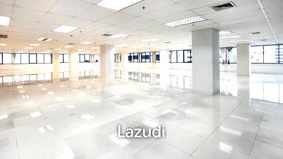 Office for rent Srinakharinwirot University Prasanmit Campus : Office space for rent in Huaykwang