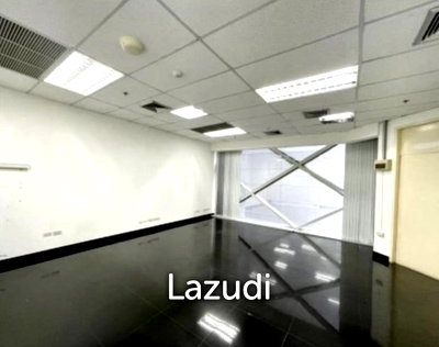 Office for rent Srinakharinwirot University Prasanmit Campus : Modern Office Space in Fico Place Khlong Toei Nuea