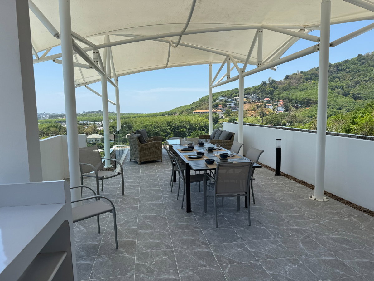 picture Rawai Sea View Villa 4 bedrooms for rent - 15/28