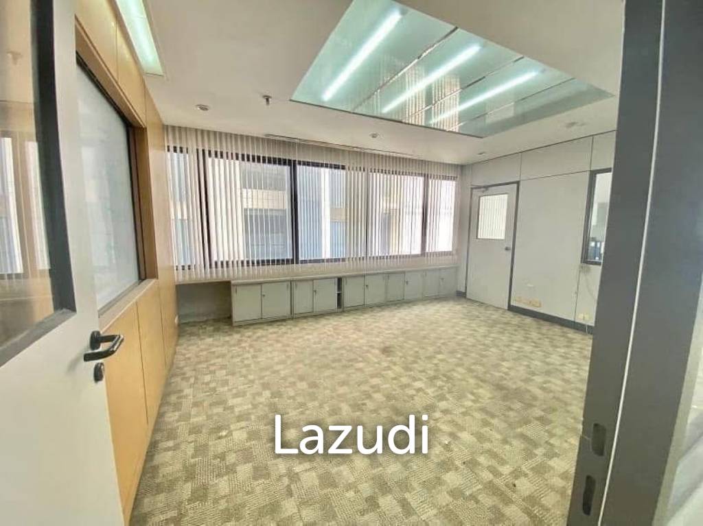 picture Fully Furnished Office in Ocean Tower 2 Bangkok - 1/6