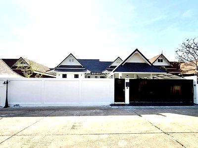 บ้านเดี่ยว ชลบุรี : 🔥ขายด่วน พูลวิลล่า แต่งครบพร้อมอยู่  Pool Villa Chaiyapruek 2 - Khao Makok พูลวิลล่า ซอยชัยพฤกษ์ 2 - เขามะกอก  ✅ ทำรายวันได้ ใกล้หาดจอมเทียน