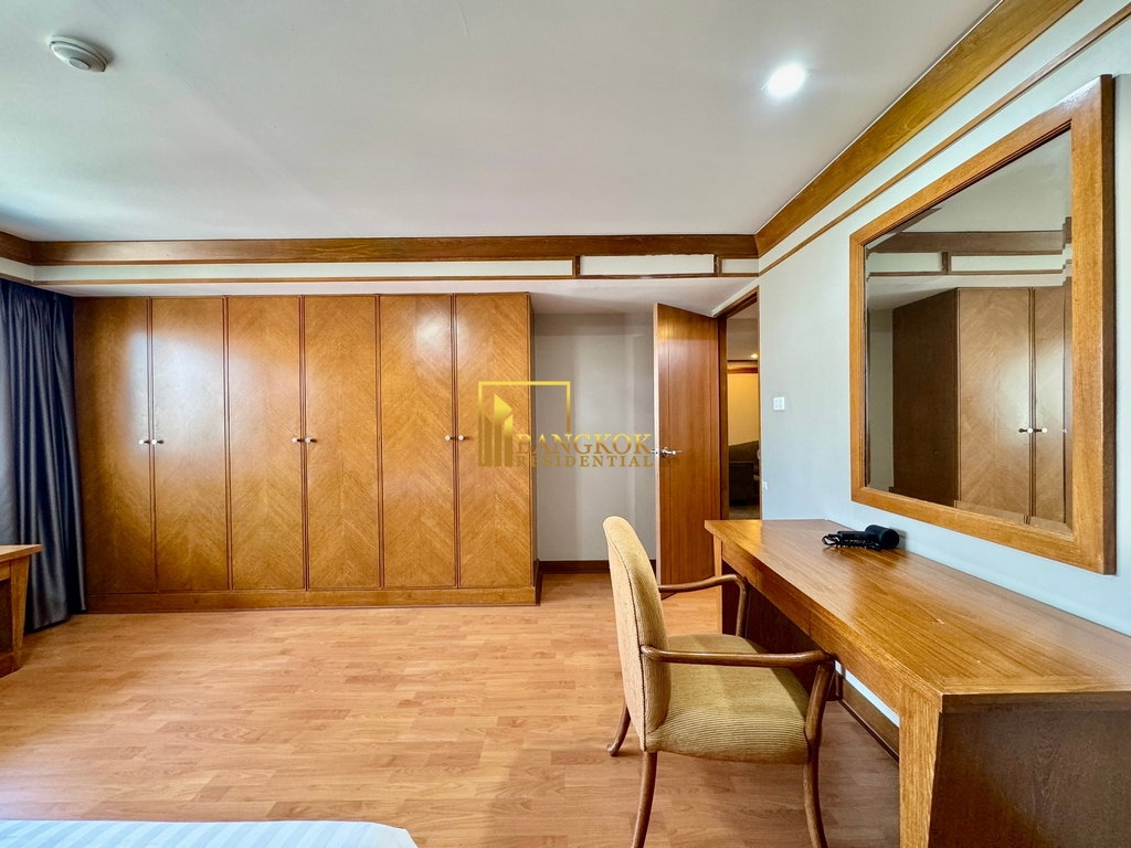 picture United Tower | Well Maintained 2 Bed Condo For Rent in Thonglor - BR16279CD - 16/32