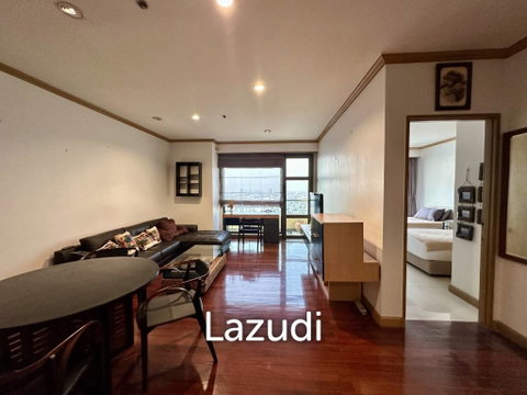 1 bedroom 1 bathroom condo 70 sqm at Baan Chao Praya for rent