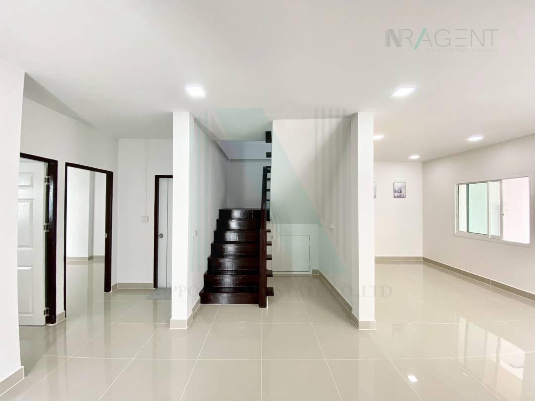 รูป 📌 ขายทาวน์เฮาส์ โครงการ บ้านลภาวัน 1 2 ชั้น 4 ห้องนอน 2 ห้องน้ำ - รูปที่ 3/8