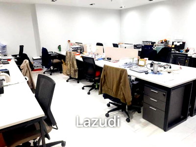 Office for rent Srinakharinwirot University Prasanmit Campus : 100 SQ.M Office space for rent in Watthana