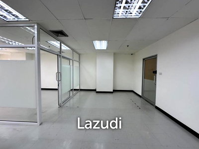 Office for rent Srinakharinwirot University Prasanmit Campus : 77 sqm office for rent Sino-Thai Tower Khlong Toei Nuea Bangkok