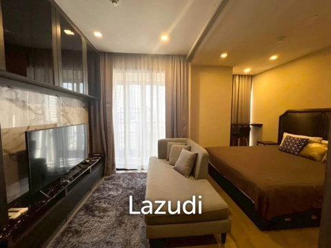 Stylish 1-Bedroom Condo in Ashton Asoke Bangkok