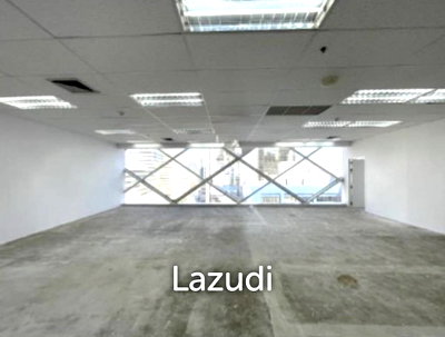 Office for rent Srinakharinwirot University Prasanmit Campus : 105 sqm office for rent Fico Place Building Bangkok