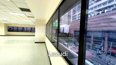 Office for rent Srinakharinwirot University Prasanmit Campus : Office Space for rent in Asoke