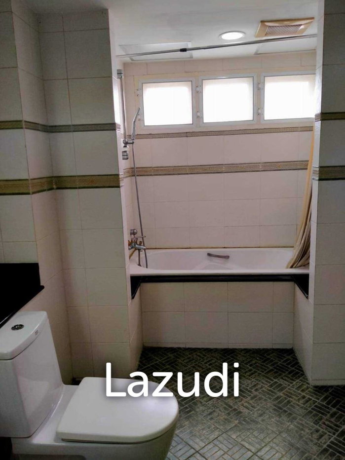 รูป 2 Bed 3 Bath 240 Sqm Condo For Rent - รูปที่ 13/17