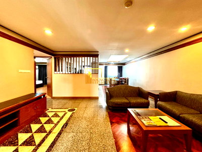คอนโดให้เช่า : United Tower | Well Maintained 2 Bed Condo For Rent in Thonglor - BR16279CD