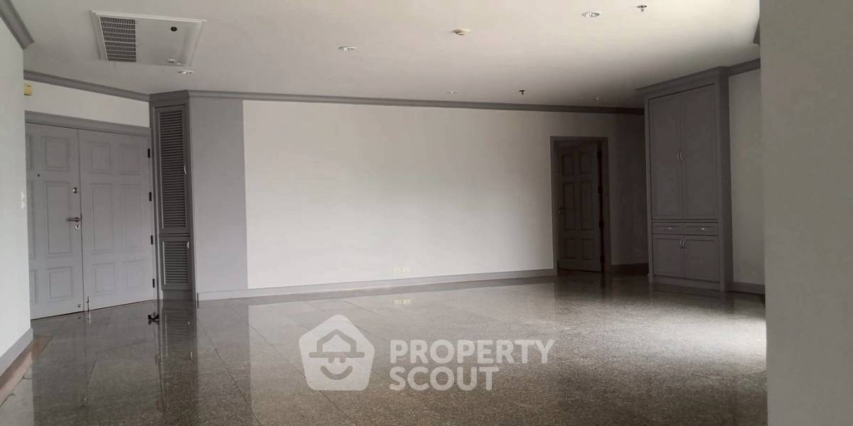 รูป คอนโด 3 ห้องนอน 330 ตร.ม. ร่วมสุขคอนโดมิเนียม ใกล้ BTS ทองหล่อ (ID 2906903) - รูปที่ 5/13