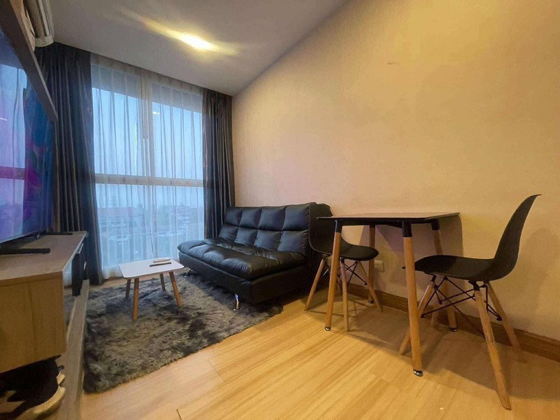 picture A033928 Chateau In Town Charansanitwong 96/2 - 1/8
