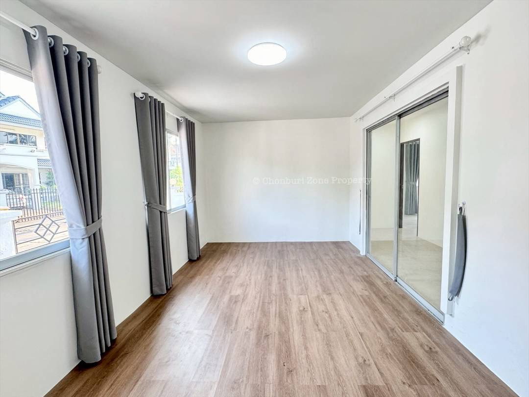 รูป ขายบ้านเดี่ยวหลังใหญ่ หัวมุม รีโนเวทใหม่ เก้ากิโล-เขาน้ำซับ ศรีราชา - รูปที่ 17/19
