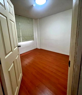 Condos for sale : A034212 Lumpini Condo Town Bodindecha - Ramkhamhaeng