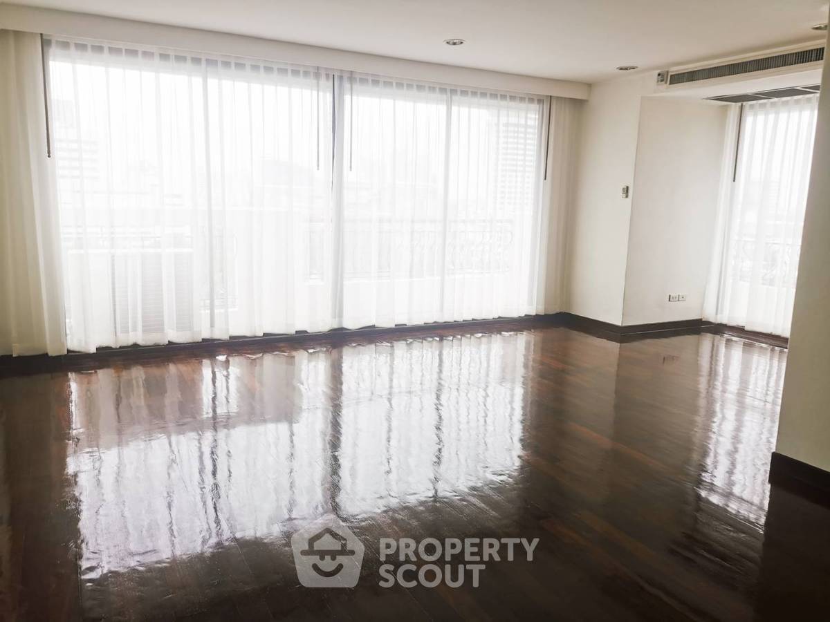 picture Prime Mansion One 3-BR Condo For Sale, 11th-Floor Near MRT Phetchaburi (ID 514445) - 12/18