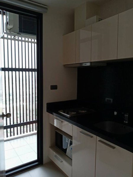 รูป A033212 FUSE Sathorn - Taksin - รูปที่ 4/8