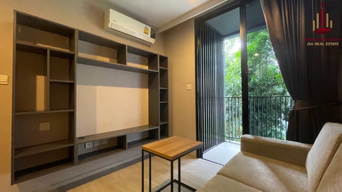 ✨ For Rent: Maestro 02 Ruamrudee Condo ✨ 💰 Only 25,000 THB/month