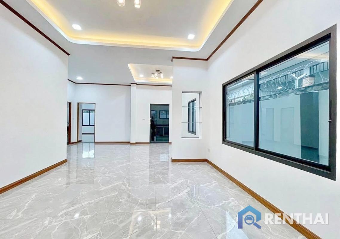 รูป บ้านเดี่ยวหลังใหญ่ในซอยห้วยยายมุก - รูปที่ 3/13