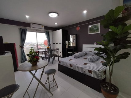 A033966 The Airport Residence