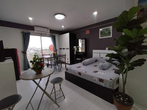 A033966 The Airport Residence