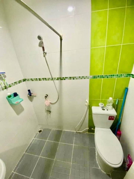 รูป ขายโคตรถูก!! บ้านเดี่ยว เนื้อที่เยอะ ม.ไอฟ้า บึงวรกิจ ศรีราชา - รูปที่ 8/12