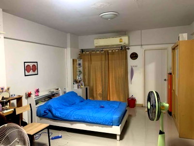 Condos for sale : A033468 Focus Condominium