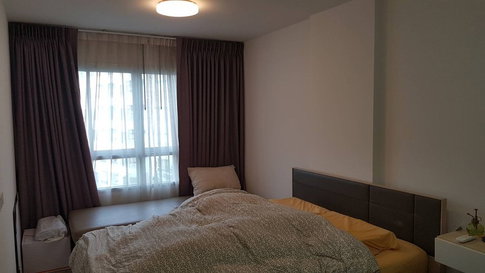 A034273 ELIO Del Ray Sukhumvit 64