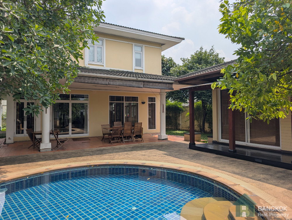 รูป ขายบ้านเดี่ยวขนาดใหญ่ ม.บ้านลาดพร้าว พร้อมอาคาร 3 หลังและสระว่ายน้ำ - รูปที่ 1/23