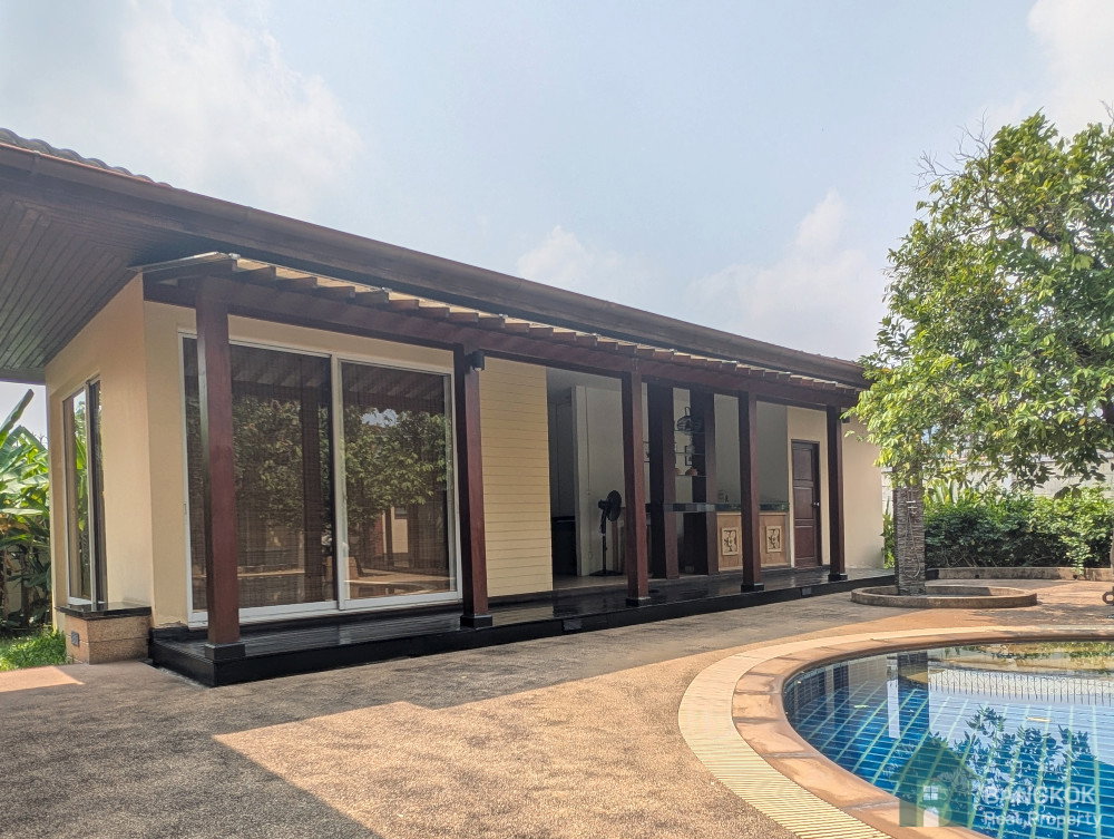 รูป ขายบ้านเดี่ยวขนาดใหญ่ ม.บ้านลาดพร้าว พร้อมอาคาร 3 หลังและสระว่ายน้ำ - รูปที่ 15/23