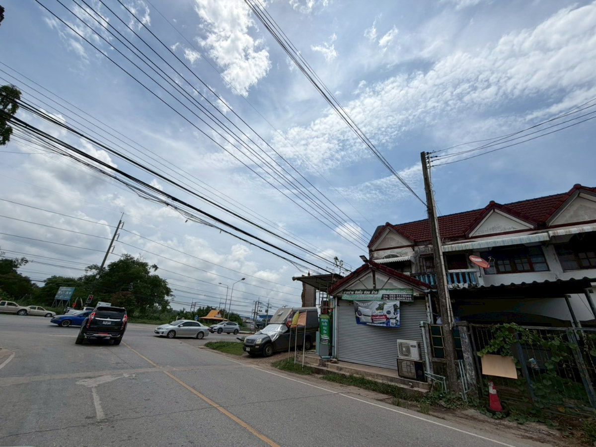 ขายทาวน์โฮม พัน ร.7 ติดถนนสุขุมวิท
