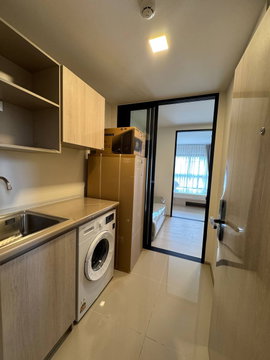Swimming pool view ✅Line:@Bkkagent✅ For rent Dcondo Shine ❗Ready to move in❗