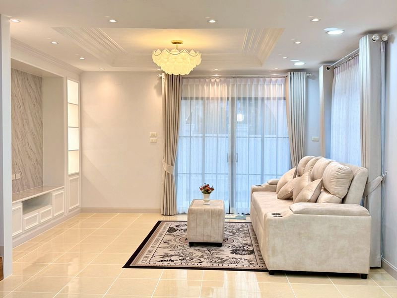 รูป ขายบ้านแฝดสวยหรูสไตล์ทัสคานี หนองยายบู่ ศรีราชา - รูปที่ 18/20