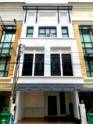 Townhouses for rent Bangna Commercial College : 📌 For Rent 3-story Townhouse BAAN KLANG KRUNG OFFICE 4 bedroom 3 bathroom