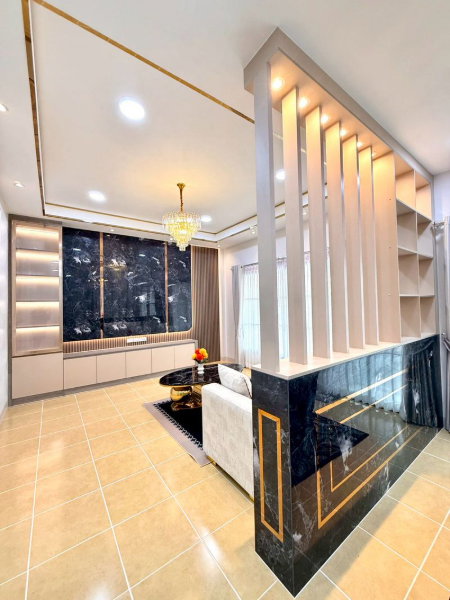 รูป ขายบ้านเดี่ยวหลังใหญ่สวยหรู พื้นที่เยอะ 4 ห้องนอน แหลมฉบัง ศรีราช - รูปที่ 17/20