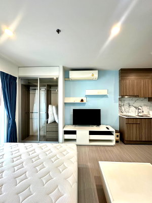 Condos for rent : 🔥 For Rent: The Parkland Phetkasem 56 Excellent location, convenient travel everywhere (DSAA236)