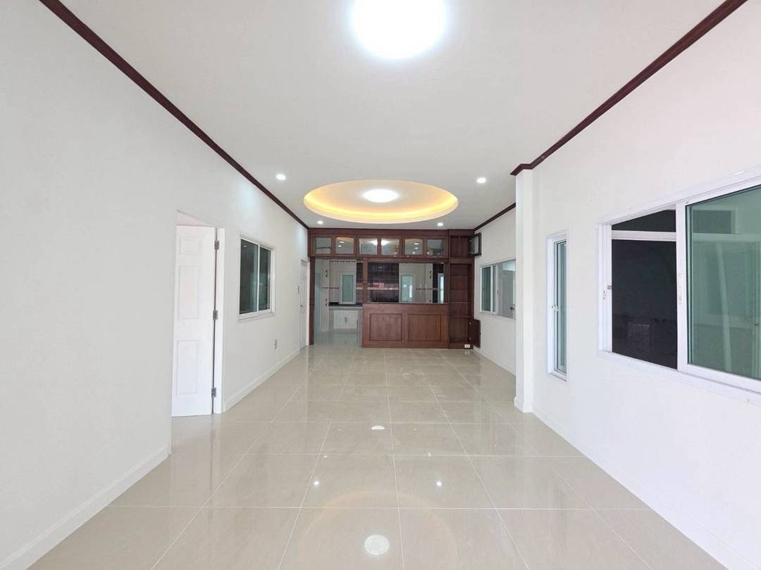 รูป ขายบ้านเดี่ยวรีโนเวทใหม่ ม.ไม้งาม เลี่ยงหนองมน ห้วยกะปิ ชลบุรี - รูปที่ 13/16