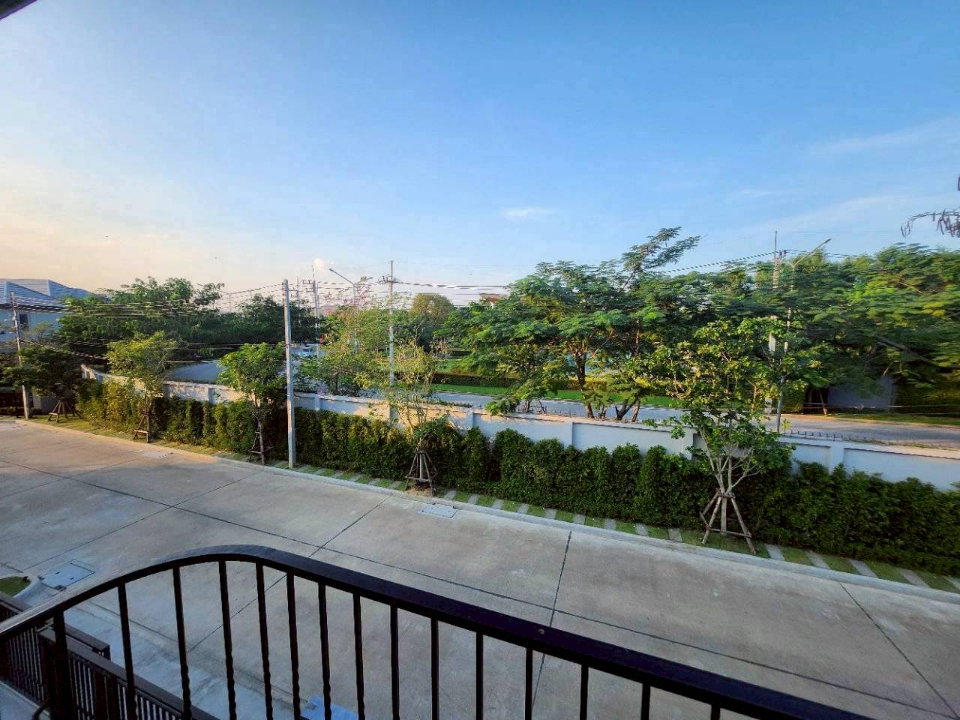 รูป บ้านเดี่ยวหรู 4นอน 5น้ำ 3จอดรถ บางกอก บูเลอวาร์ด ติวานนท์-รังสิต - รูปที่ 11/36