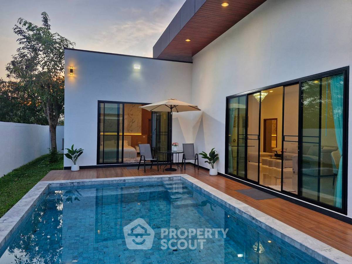 picture Pet-Friendly 4-BR Pool Villa In Pool Villa Bang Lamung, Pong (ID 2912910) - 1/18