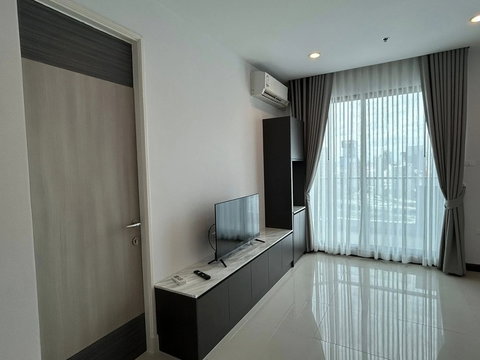 A036034 Supalai Premier @ Asoke