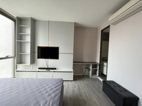A036411 The Room Sukhumvit 69