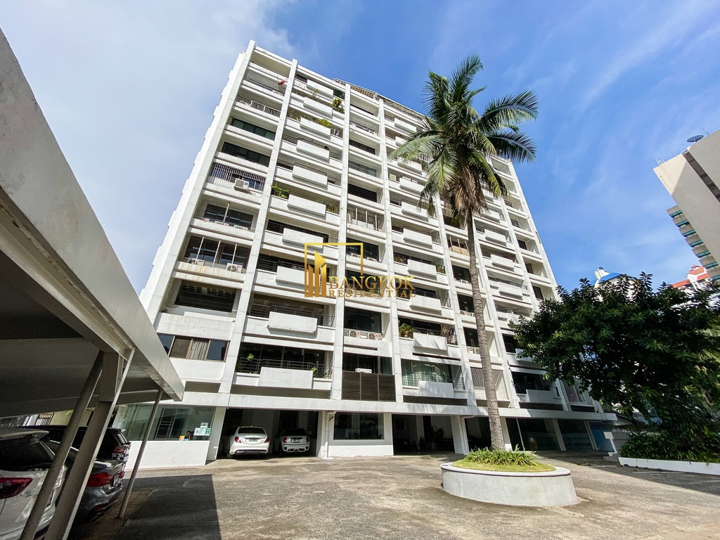 รูป Renovated 3 Bedroom Apartment in Sukhumvit 19 - BR0838AP - รูปที่ 30/30