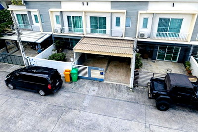 เช่าทาวน์โฮม เซฟวัน โก ศรีสมาน : อิมแพ็ค แจ้งวัฒนะ ติวานนท์ เมืองทองธานี 800ม. ทาวน์โฮม 2 ชั้น 3 นอน 2 น้ำ 22ตร.วา.180 ตร.ม. พร้อมเฟอร์ฯ แอร์ 3 ตัว