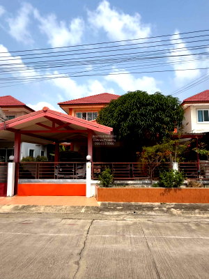 Houses for sale Phra Samut Jadee Samut Prakarn : Townhouse/townhome for sale, Thap Somboon Sukcharoen 2, Phra Samut Chedi, Samut Prakan. CX-155825 ✅ Live chat with us ADD LINE @connexproperty ✅