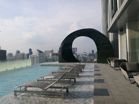 A035729 Edge Sukhumvit 23