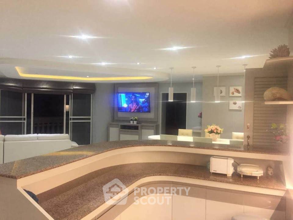 รูป คอนโดมิเนียม 3 ห้องนอน ชั้น 26 ขนาด 174 ตร.ม. ที่ Park Beach Condo ใกล้ Sanctuary of Truth (ID 2911054) - รูปที่ 7/15