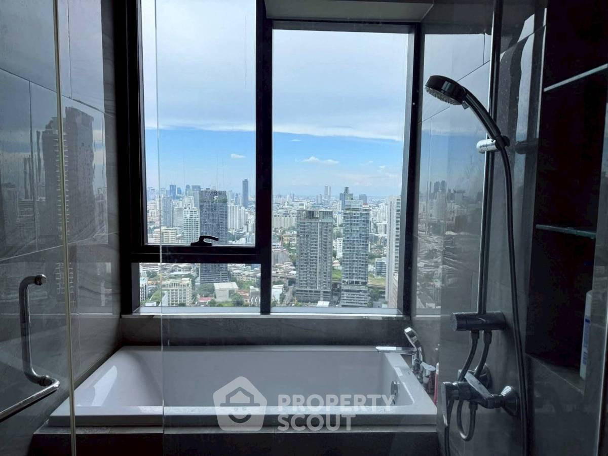 รูป คอนโด 1 ห้องนอน 46 ตร.ม. ชั้น 37 โครงการ Ideo Q สุขุมวิท 36 ใกล้ BTS ทองหล่อ 400 ม. (ID 2379565) - รูปที่ 6/9