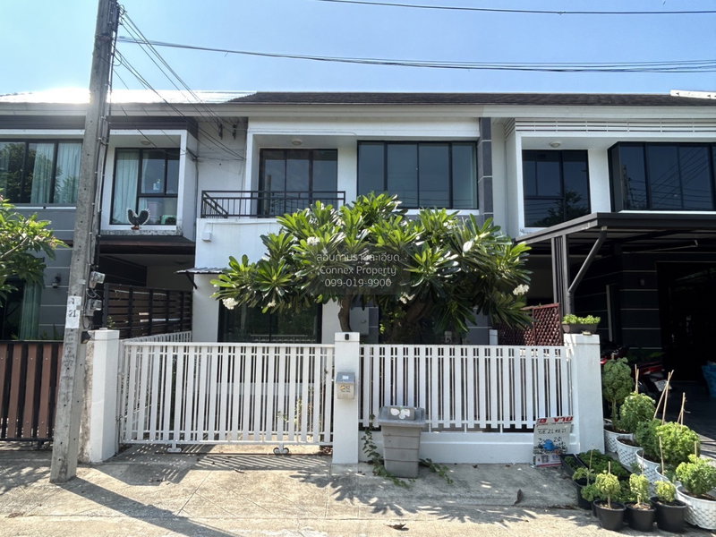 Townhouses for sale : For Sale Townhouse/Townhome , The Villa Ramkhamhaeng - Suvarnabhumi , MRT-Setthabutbamphen , Min Buri , Min Buri , Bangkok , CX-155451 ✅ Live chat with us ADD LINE @connexproperty ✅
